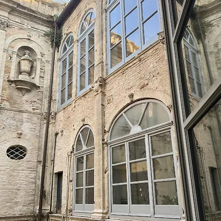 Palazzo Lombardi Frühstückspension Lucera