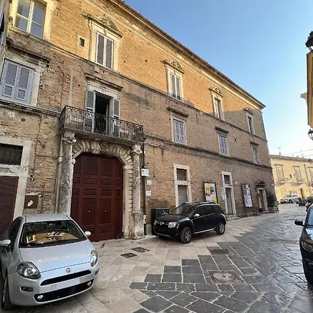 Palazzo Lombardi